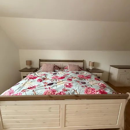 Dum Fauna V Ceskosaskem Svycarsku Holiday home