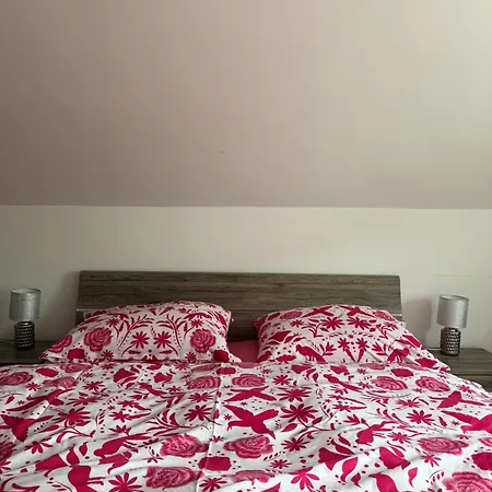 Dum Fauna V Ceskosaskem Svycarsku Holiday home *