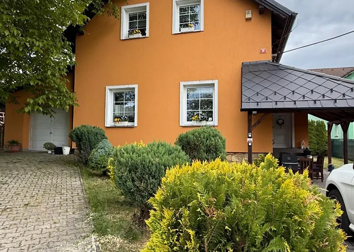 Feriehus Dum Fauna V Ceskosaskem Svycarsku *